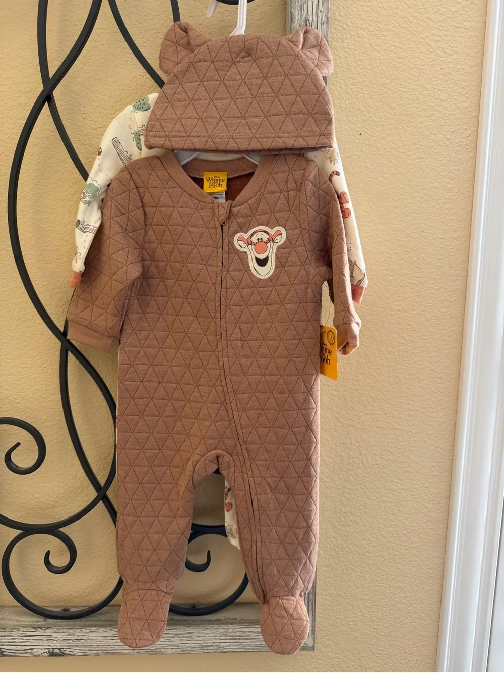 Tigger Brown Quilted Baby two-Piece with Hood